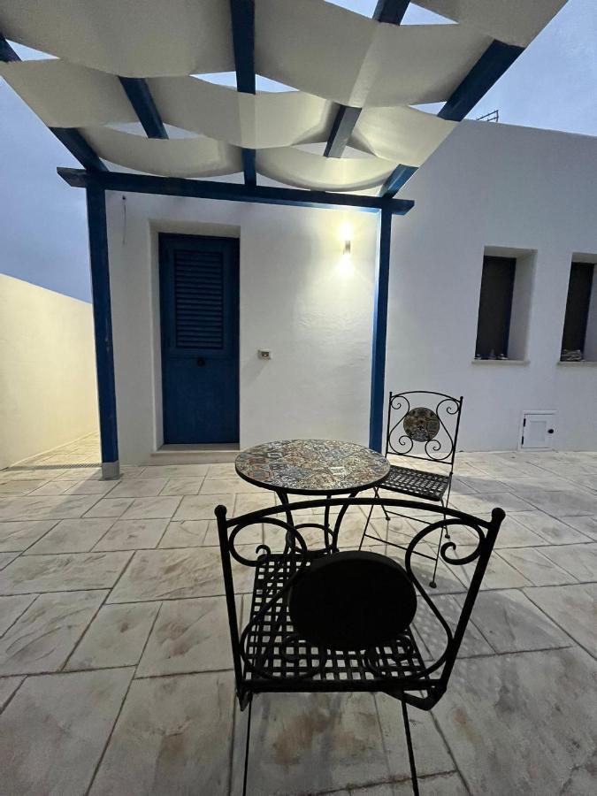 B&B Santorini Cinisi Luaran gambar