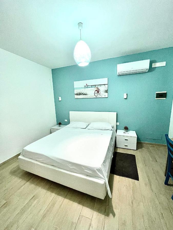 B&B Santorini Cinisi Luaran gambar